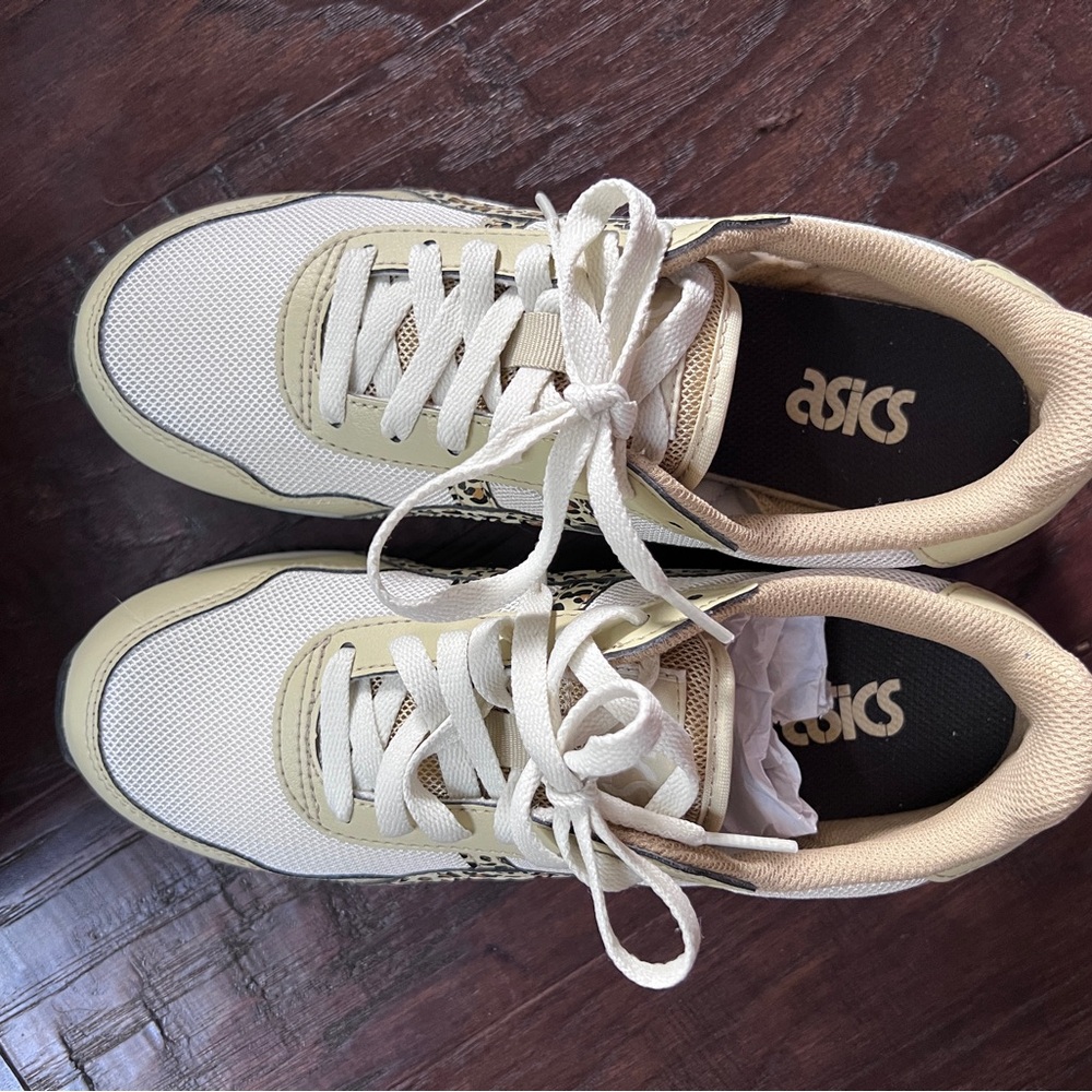 ASICS Tiger Runner Leopard Print - Picture 5 of 6